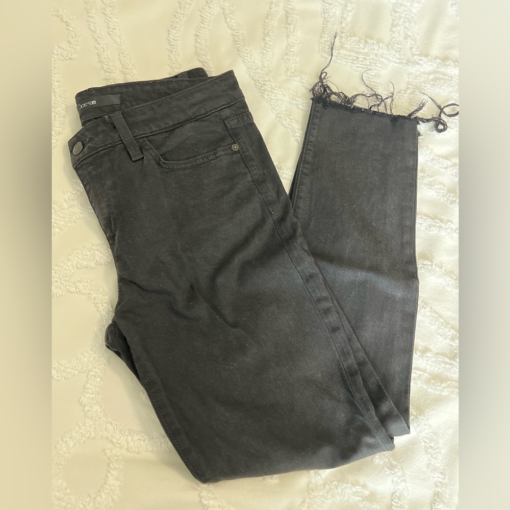 Joe’s skinny jeans size 29
